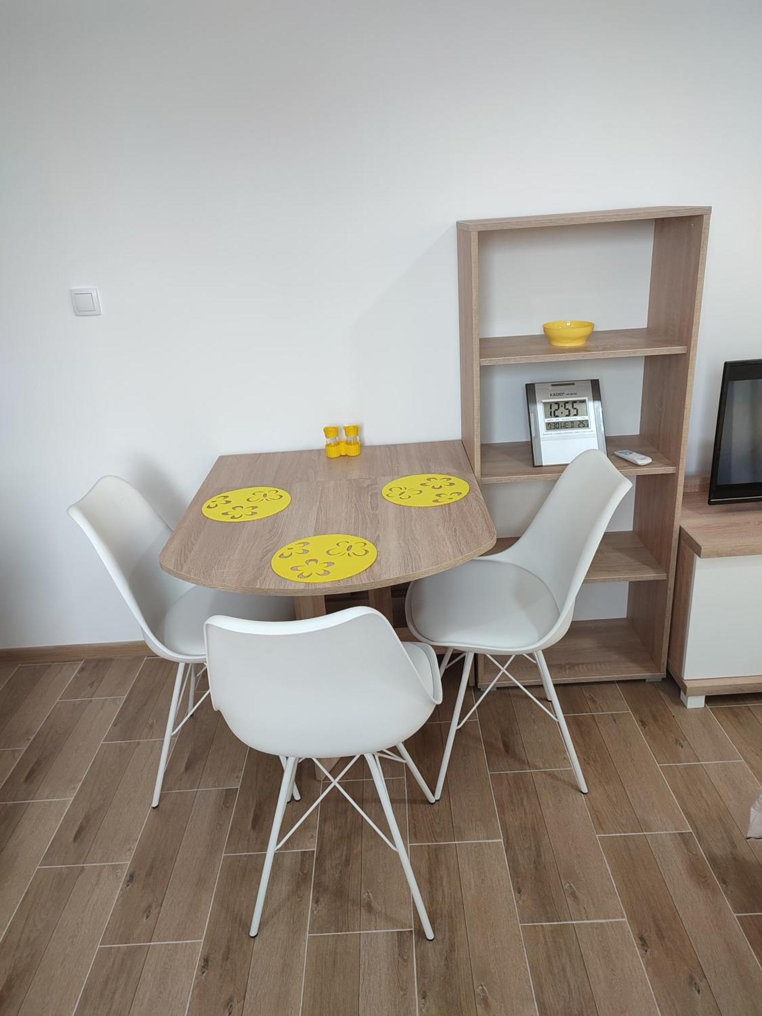 Hn Lux & Spa Veliko Gradiste Bagian luar foto